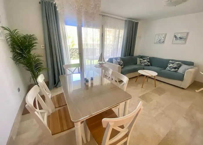 El Boqueron: By The Sea *