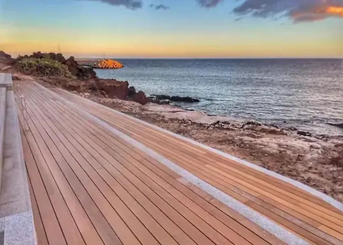 El Boqueron: By The Sea Сан Мигель