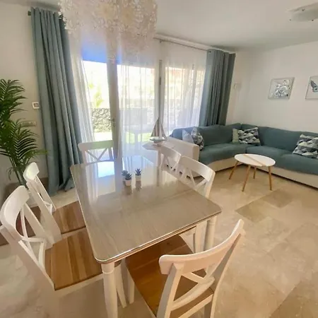 El Boqueron: By The Sea *